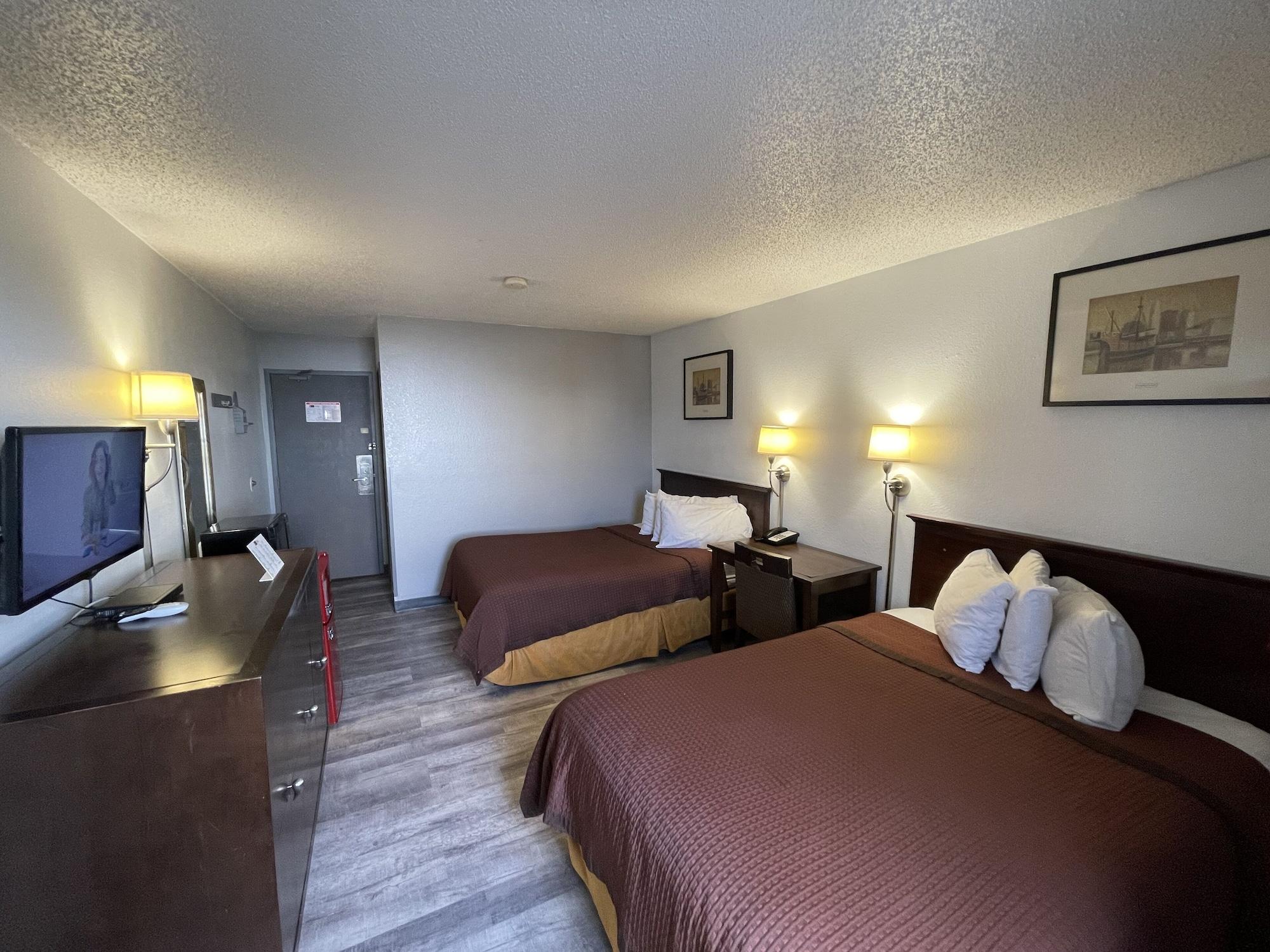 Magnuson Hotel Fort Wayne North - Coliseum Extérieur photo