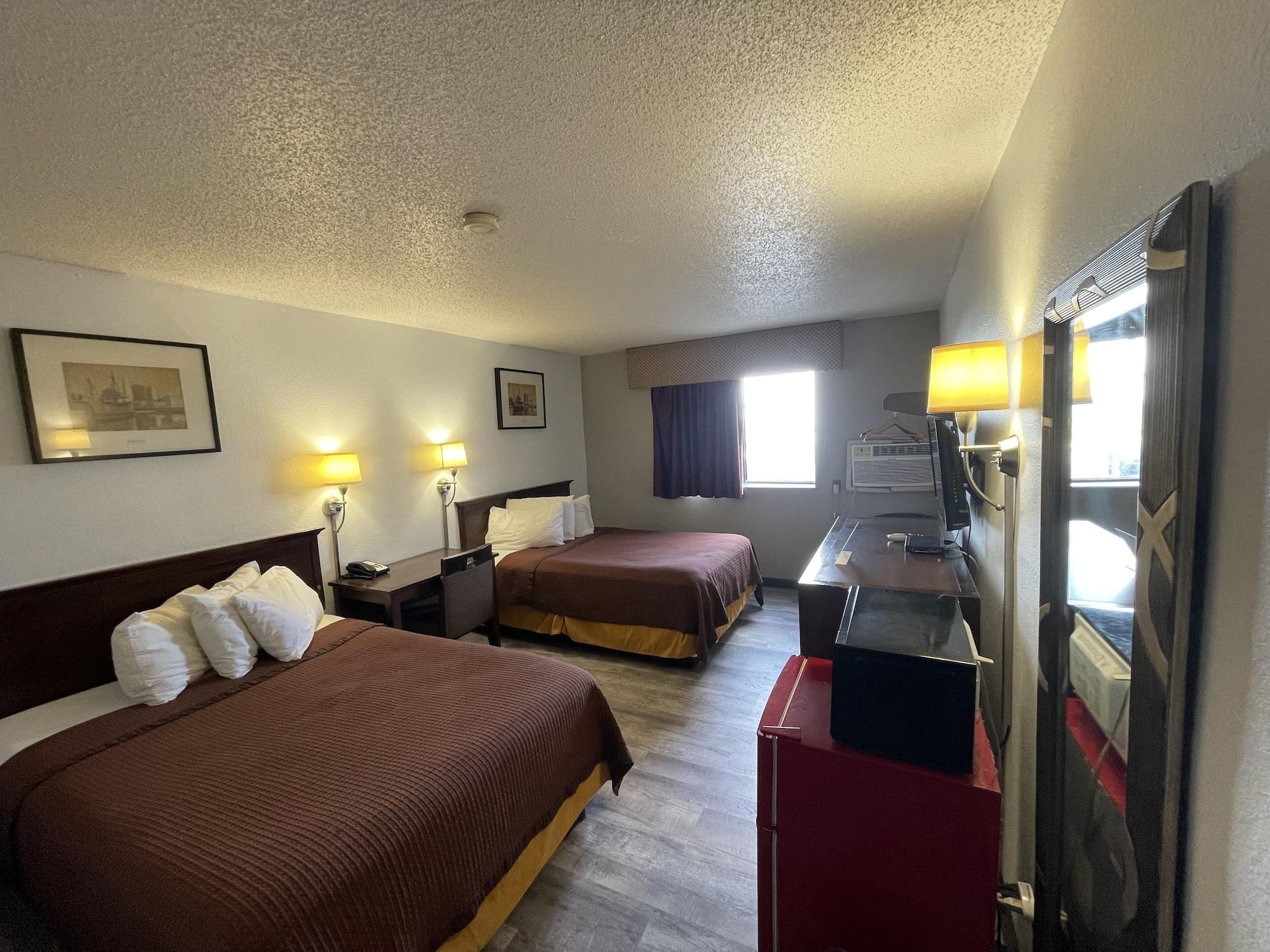 Magnuson Hotel Fort Wayne North - Coliseum Extérieur photo