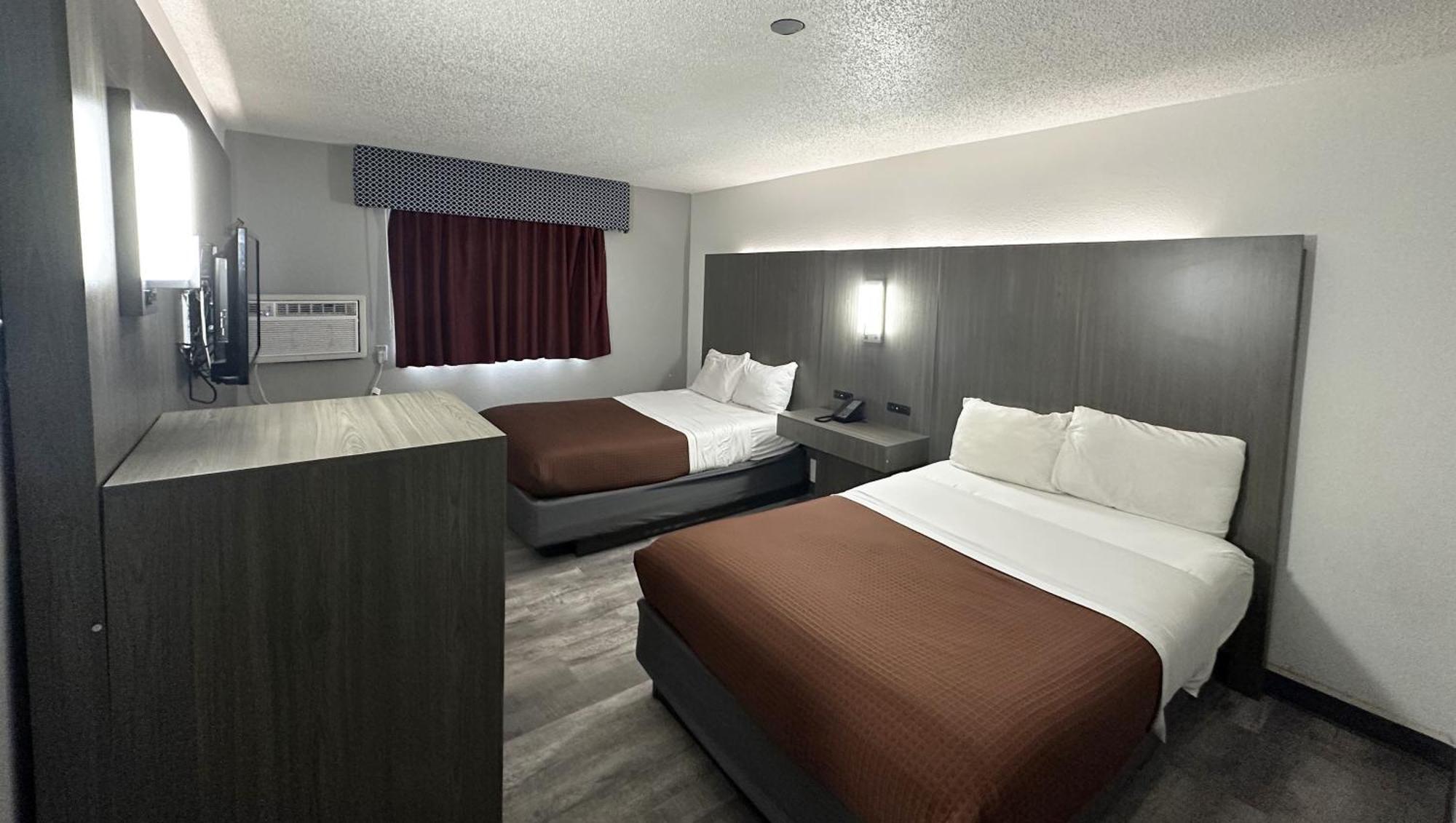 Magnuson Hotel Fort Wayne North - Coliseum Extérieur photo